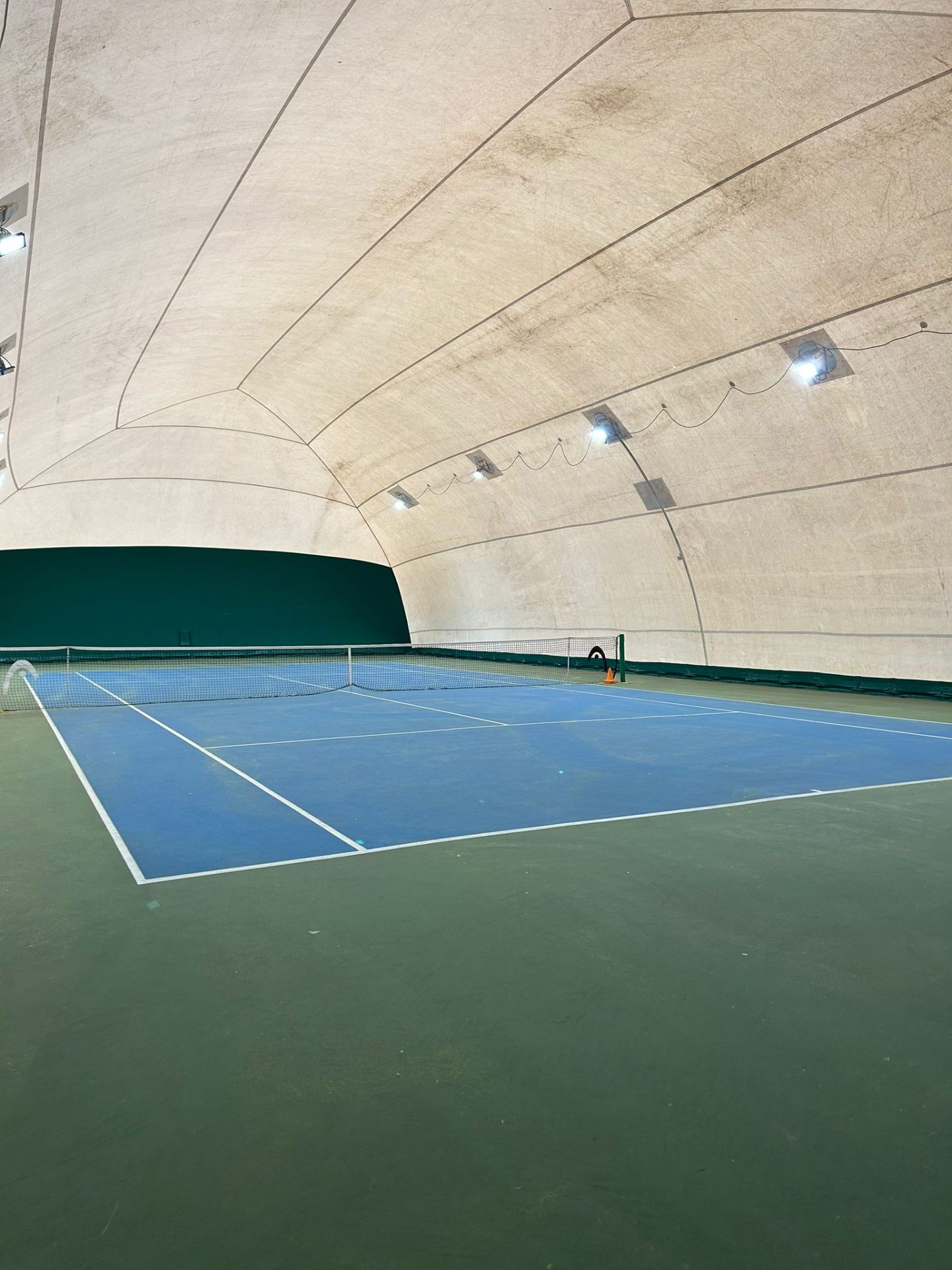 Campi da tennis coperti in resina a Trepuzzi